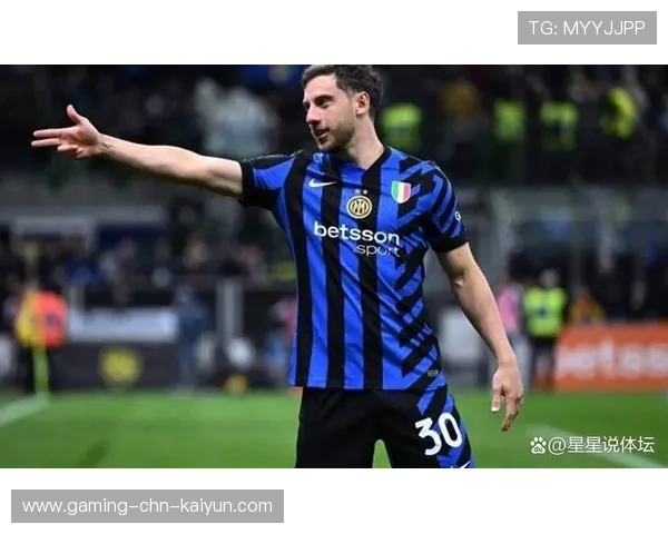 意甲米兰右路突破连续，前场机会不断