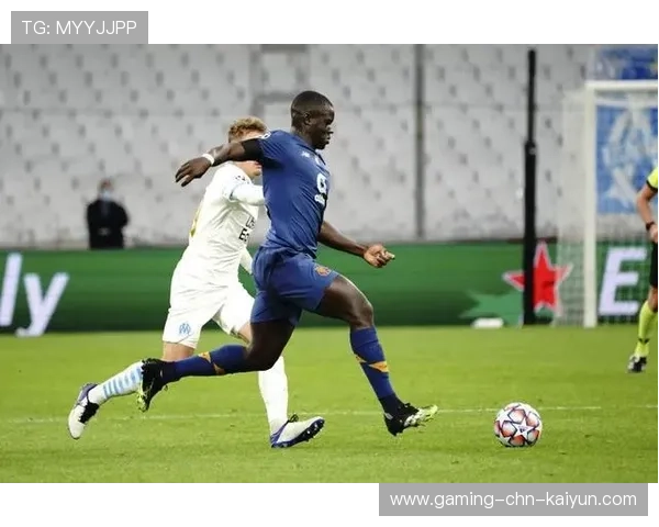 波尔图塞尔吉奥·奥利维拉远射再上演世界波，成就传奇时刻